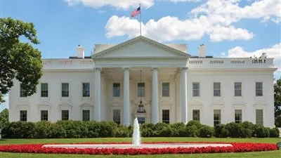البيت الأبيض: تسريب المعلومات الكاذبة يقوض الأمن القومي الأمريكي وثقة الشركاء