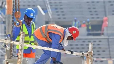 عمال قطر صيد ثمين لفيروس كورونا في قطر