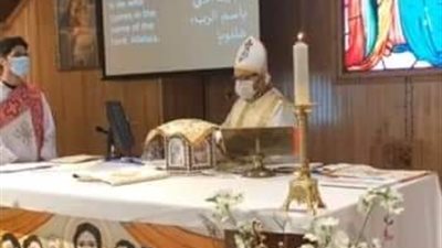 كنيسة العائلة المقدسة في كندا تحتفل بعيد الرسل (صور)