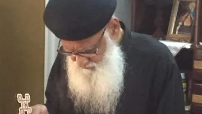 عاجل.. وفاة كاهن في نجع حمادي متأثرًا بـ