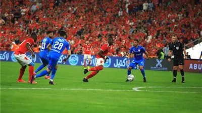 الأهلي يقدم صفقة على طبق من ذهب إلى الزمالك