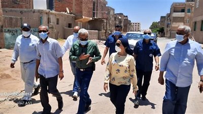 نائب محافظ البحر الأحمر تتفقد المناطق المحرومة من الصرف الصحي برأس غارب