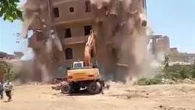 سائق حفار أوسيم: ما حدث لي غلطة المسئولين.. و