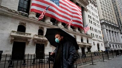 أمريكا تسجل أكثر من 52 ألف إصابة جديدة بفيروس كورونا