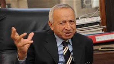 اسرة وزير الاقتصاد السابق تكشف أسباب الوفاة.. التشخيص المبدئي 