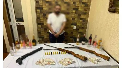 ضبط صاحب محل لإتجاره في المواد الكحولية بقصر النيل