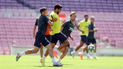 ورطة في برشلونة قبل ساعات من مواجهة فياريال