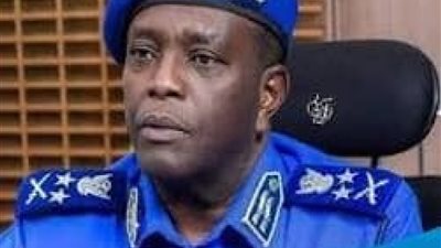 إعفاء مدير عام الشرطة السودانية من منصبه