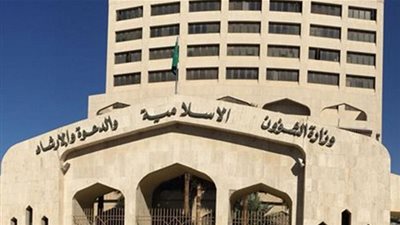 الشؤون الإسلامية بجازان تنفي إنتماء أحد هواة الفن لإمامة أحد المساجد