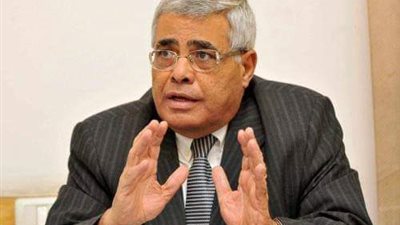 وقف أمر التحفظ على أموال حسن نافعة بشرط.. تعرف عليه