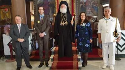 البابا ثيودوروس يودع القنصل العام والملحق العسكرى لدولة اليونان (صور)