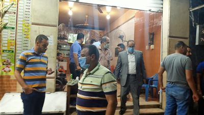 حملة مكبرة على مقاهي ومطاعم الإسكندرية (صور)