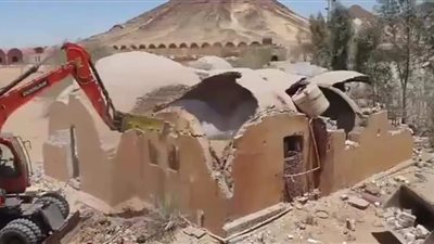 محافظ الجيزة: إزالة 26 بناء مخالفا بالمراكز والأحياء 