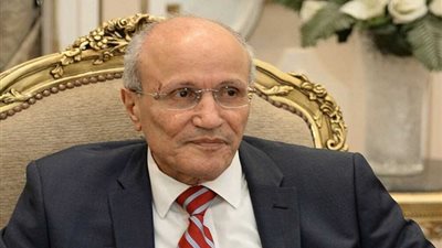 وزير البترول ينعي الفريق العصار:  كان شخصية وطنية متفردة