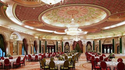 متحدث الوزراء يكشف حقيقة فتح قاعات الأفراح والجنازات  