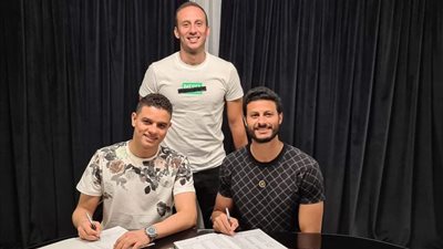 رسميًا.. الأهلي يجدد تعاقده مع الشناوي وسعد سمير 