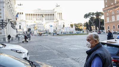 إيطاليا تعلن تراجع إصابات كورونا وتسجيل 30 وفاة