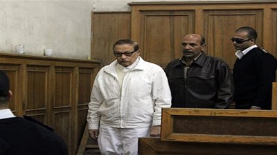 صفوت الشريف يتصدر جوجل بعد عودته إلى سجن 