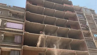  لليوم الثاني على التوالي.. حي عين شمس يزيل أعلى عقار مُخالف في مصر (فيديو وصور)