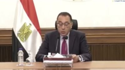 رئيس الوزراء: أزمة كورونا أظهرت أهمية العمل والعمال (فيديو)