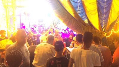 حي غرب المنصورة يفض حفل زفاف شعبي (صور)