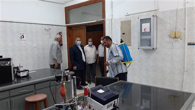 لوحات إرشادية وخريطة عامة لتوزيع اللجان بـ