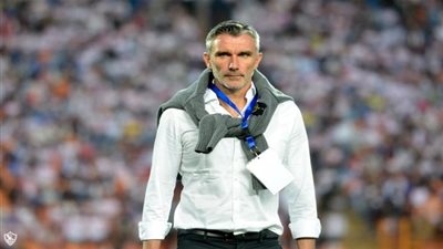 كارتيرون يطالب إدارة الزمالك بسرعة تجديد عقد أوباما