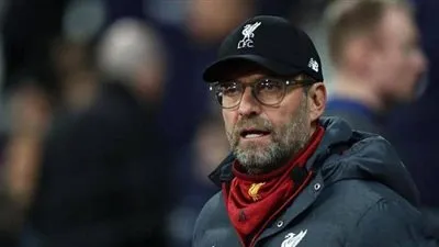 كلوب يعلن غياب نجم ليفربول لنهاية الموسم بسبب الإصابة 