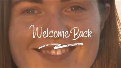 سائحون يشاركون لحظاتهم السعيدة في مصر قبل مغادرة البلاد (فيديو) 