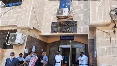 بدء توافد مرشحي الشيوخ على محكمة دمنهور لتقديم أوراقهم (صور)