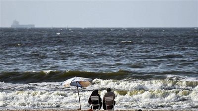  النيابة تغلق شاطئ النخيل بالعجمي وتستدعي مسئوليه بعد غرق 11 شخصًا