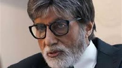 عاجل.. إصابة النجم الهندي أميتاب باتشان بفيروس كورونا