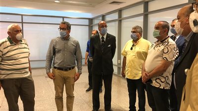 وزيرا السياحة والطيران يتفقدان متحف مطار القاهرة تمهيدا لافتتاحه