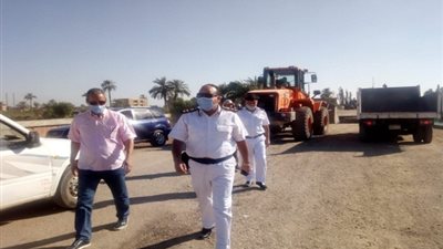 هبوط جزئي أعلى كوبري بحر يوسف ببني سويف (صور)