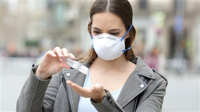 الولايات المتحدة تسجل أكثر من 59000 إصابة جديدة بكورونا في يوم واحد