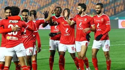 فايلر يحسم مصير ثلاثي الأهلي المعار