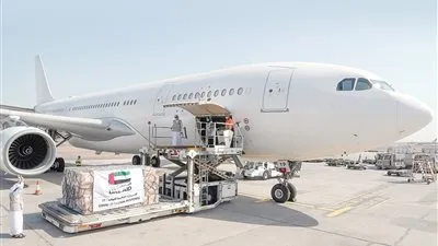 وصول طائرة مساعدات طبية إمارتية إلى المكسيك لمكافحة كورونا