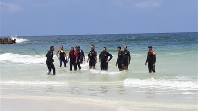 لليوم السادس.. البحث عن جثمان آخر غريق بشاطئ النخيل