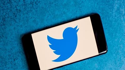 عاجل.. اختراق حسابات شركات وشخصيات بارزة على 