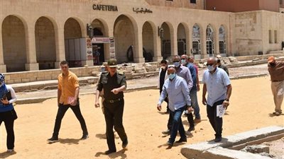 أمين الأعلى للآثار يتفقد الأعمال الجارية بالقلعة بعد فتحها للزيارة (صور) 
