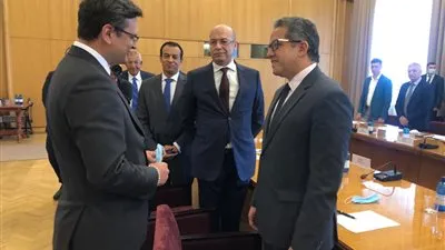 مباحثات مصرية أوكرانية لتعزيز التعاون في المجال السياحي 