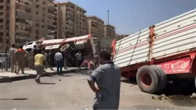 حادث مروري أعلى طريق الأوتستراد 