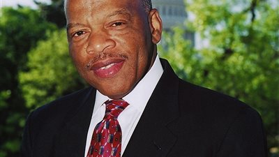 وفاة جون لويس رمز الدفاع عن الحقوق المدنية في أمريكا