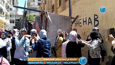 بالزغاريد.. طلاب الأدبي وعلمي علوم بالإسكندرية يحتفلون بانتهاء امتحانات الثانوية (فيديو)