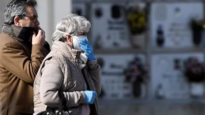 إيطاليا تسجل إدني معدل يومي للوفيات منذ 5 أشهر