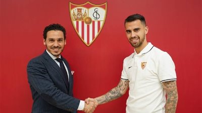 إشبيلية يحسم صفقة سوسو من ميلان