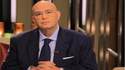 عماد أديب: السيسي أمام قرار كبير و