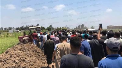 الآلاف من أهالي الغربية يشيعون جثمان شهيد بئر العبد بشمال سيناء (فيديو وصور)