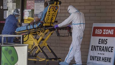 الولايات المتحدة تسجل أكثر من 68 ألف إصابة جديدة بكورونا