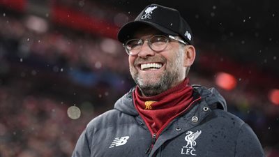 نجم منتخب الجزائر مطلوب في ليفربول